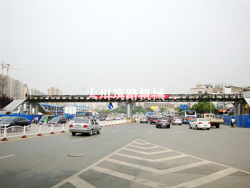 中鐵十四局長(zhǎng)株潭城際軌道人行天橋案例 中鐵十四局長(zhǎng)株潭城際軌道人行天橋案例